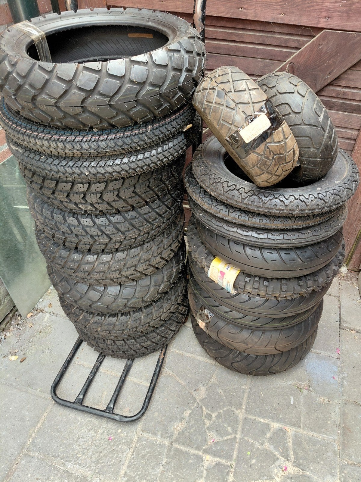 Diverse nieuwe banden voor scooters /bromfiets, en motoren21, Ophalen, Nieuw
