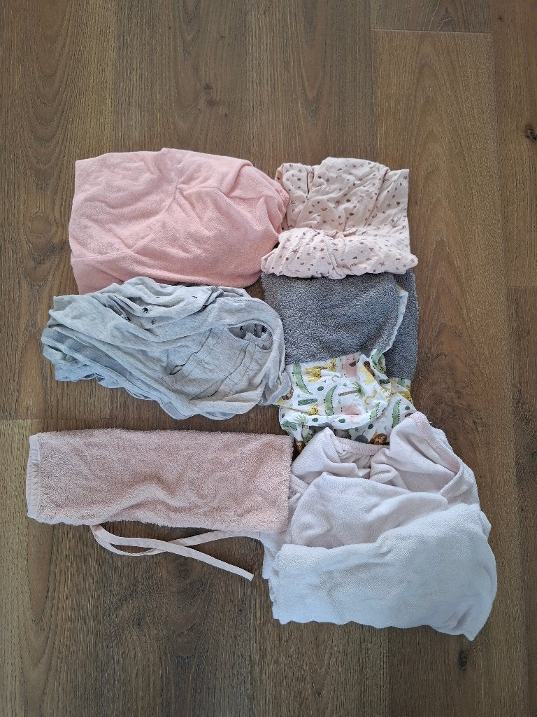 Aankleedkussenhoes, 2x autostoel hoes, kruikenzak, Ophalen of Verzenden, Zo goed als nieuw