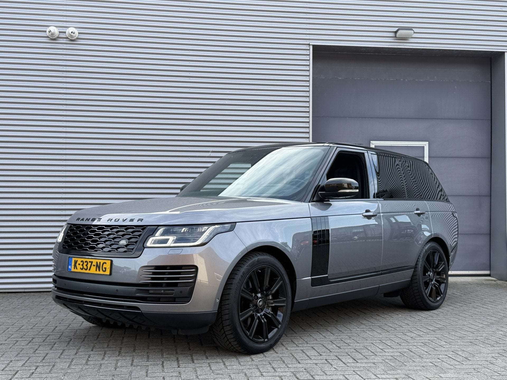 Land Rover Range Rover P400e Vogue I PHEV I Aut. I Pano.dak, Auto's, Land Rover, Automaat, 404 pk, Gebruikt, 4 cilinders