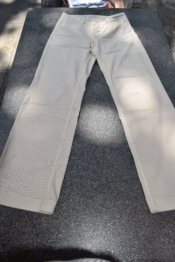 Stretchbroek MAC dream wonderlight maat 42, Beige, MAC, Maat 42/44 (L), Ophalen of Verzenden