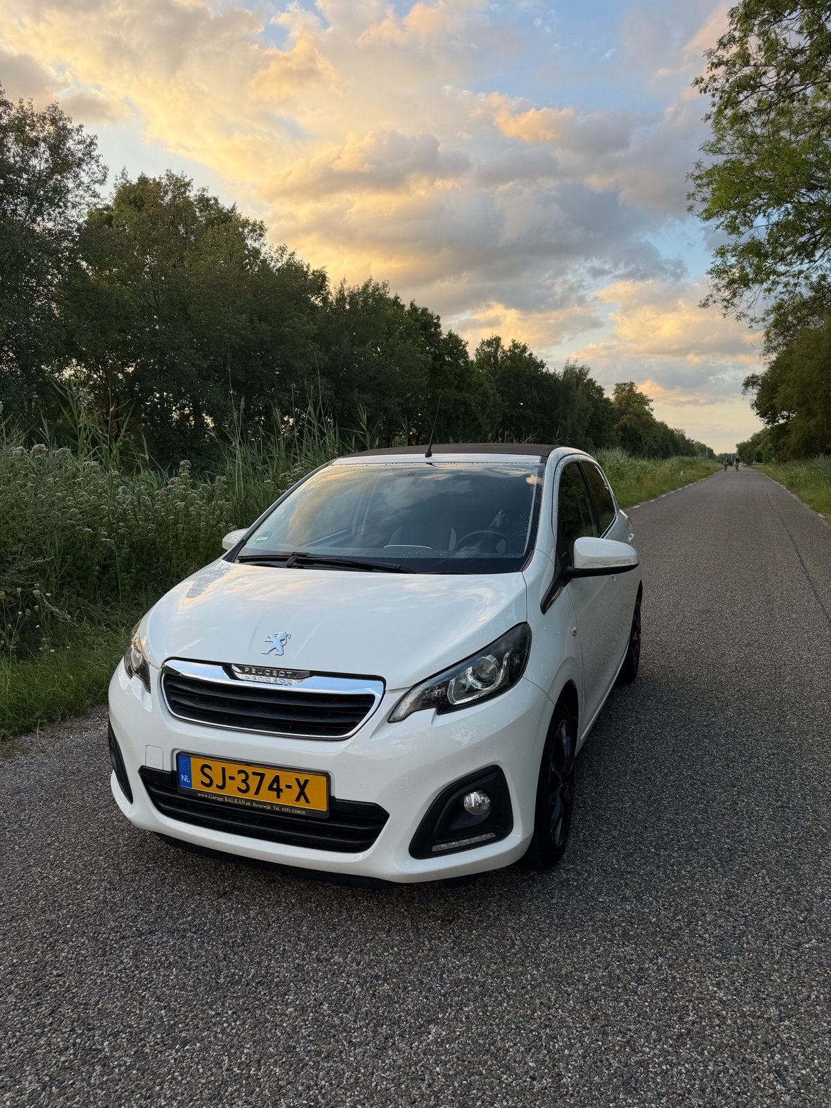 Peugeot 108 1.0 12V E-vti 51KW 5DR 2017 Wit, Auto's, Peugeot, Voorwielaandrijving, 4 stoelen, Wit, Handgeschakeld