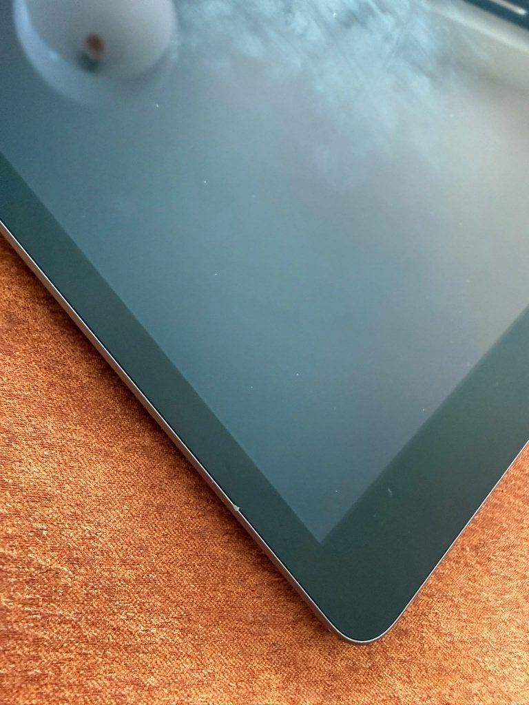 Foto 6 van Apple iPad 9e generatie 64GB Wi-Fi + Cellular + toetsenbord