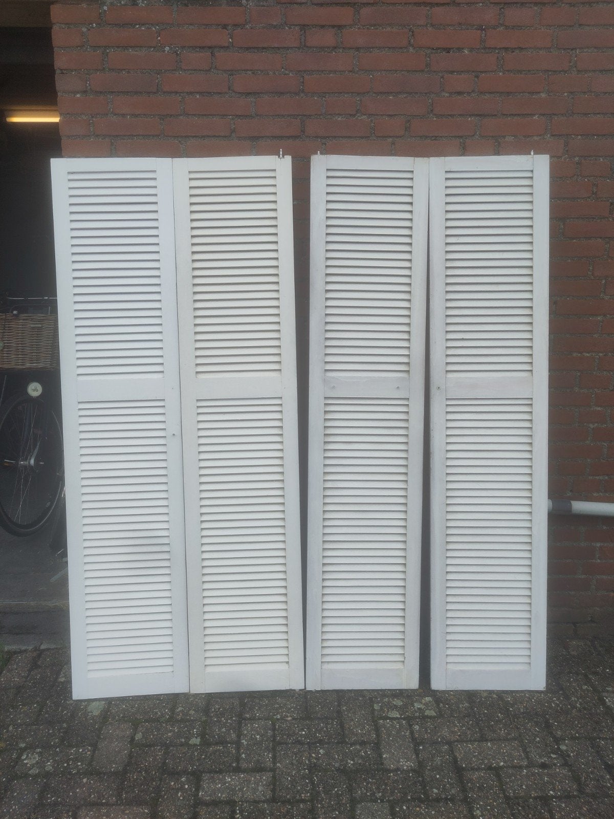 Witte houten vouwdeuren / louvredeuren, Gebruikt, Binnendeur, 200 tot 215 cm, Vouwdeur