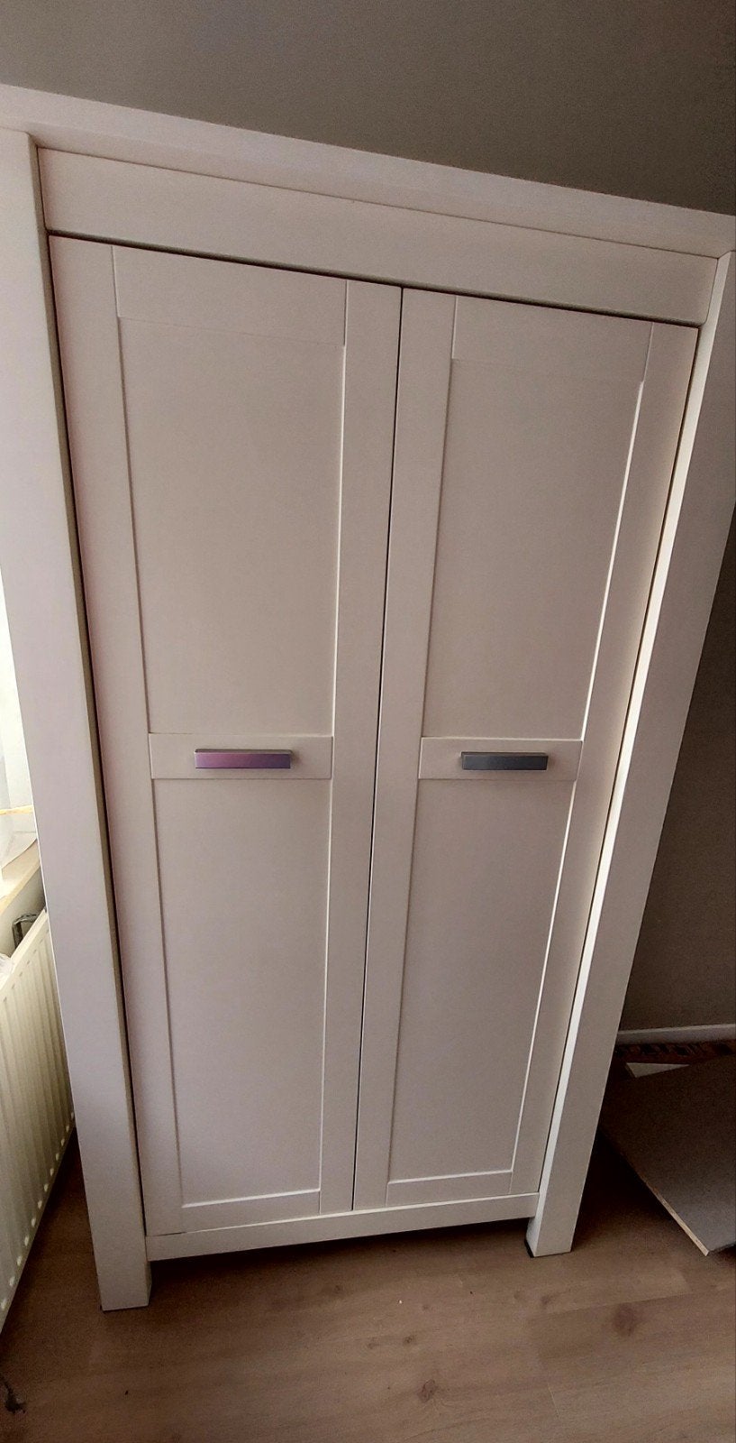 Kast. 10 EURO VOOR WIE HEM VANDAAG OPHAALD!!, Ophalen, 100 tot 150 cm, 150 tot 200 cm, 25 tot 50 cm