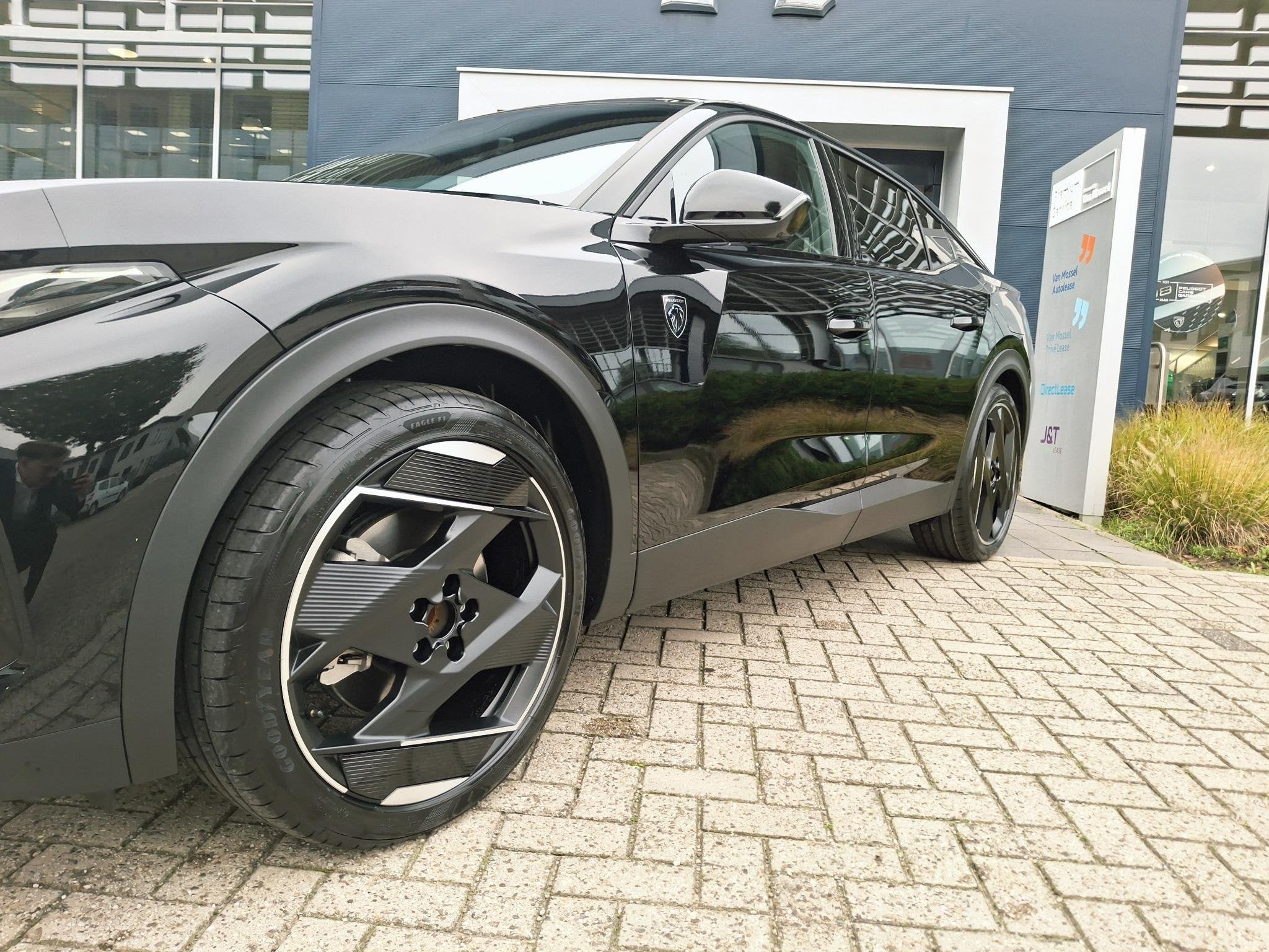 Peugeot 408 1.6 Plug-In Hybrid 240 GT Exclusive, Auto's, Euro 6, 4 cilinders, 125 min, Bedrijf