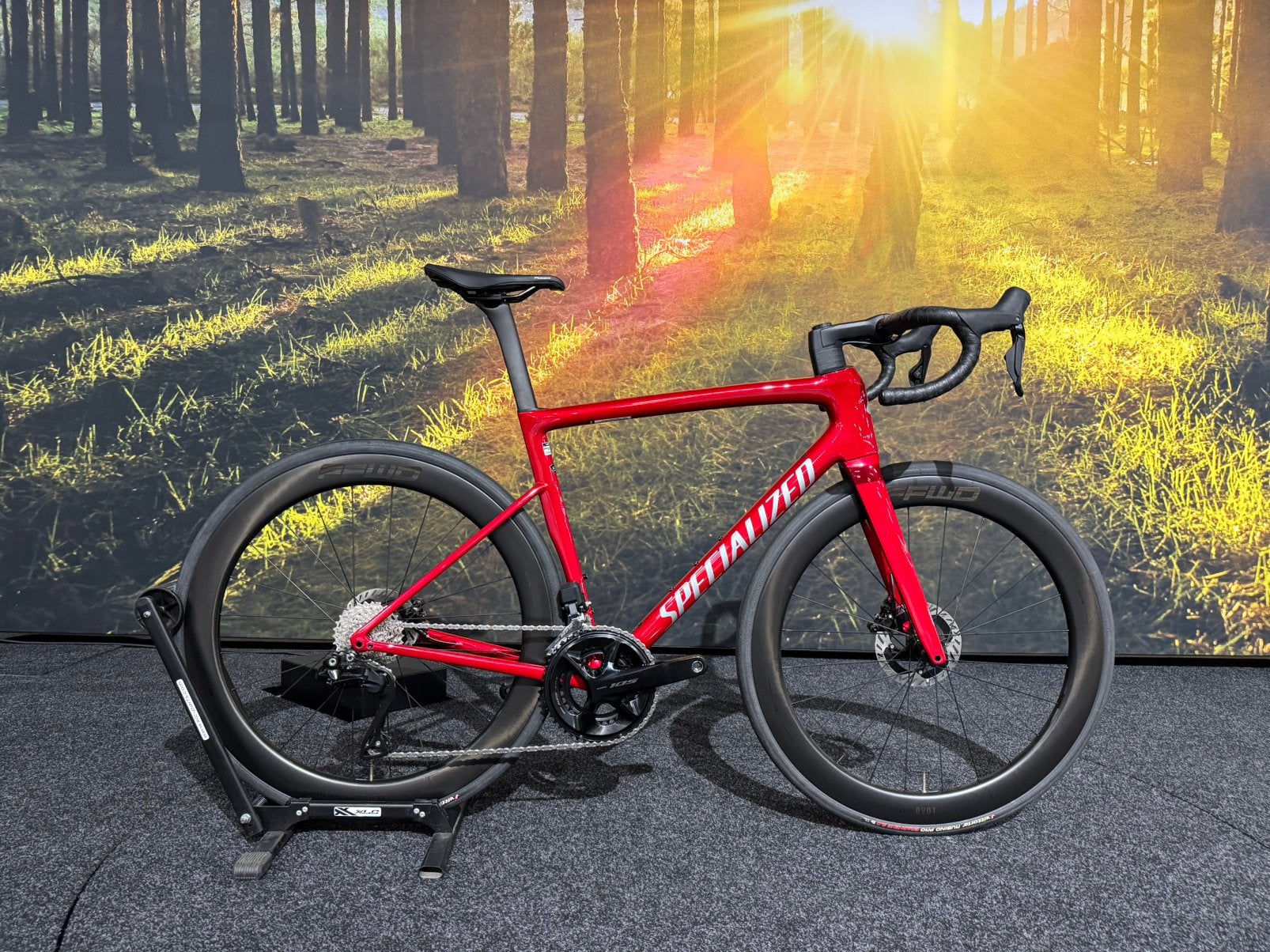Specialized Tarmac SL8 56cm - Shimano Di2&FFWD Carbon wielen