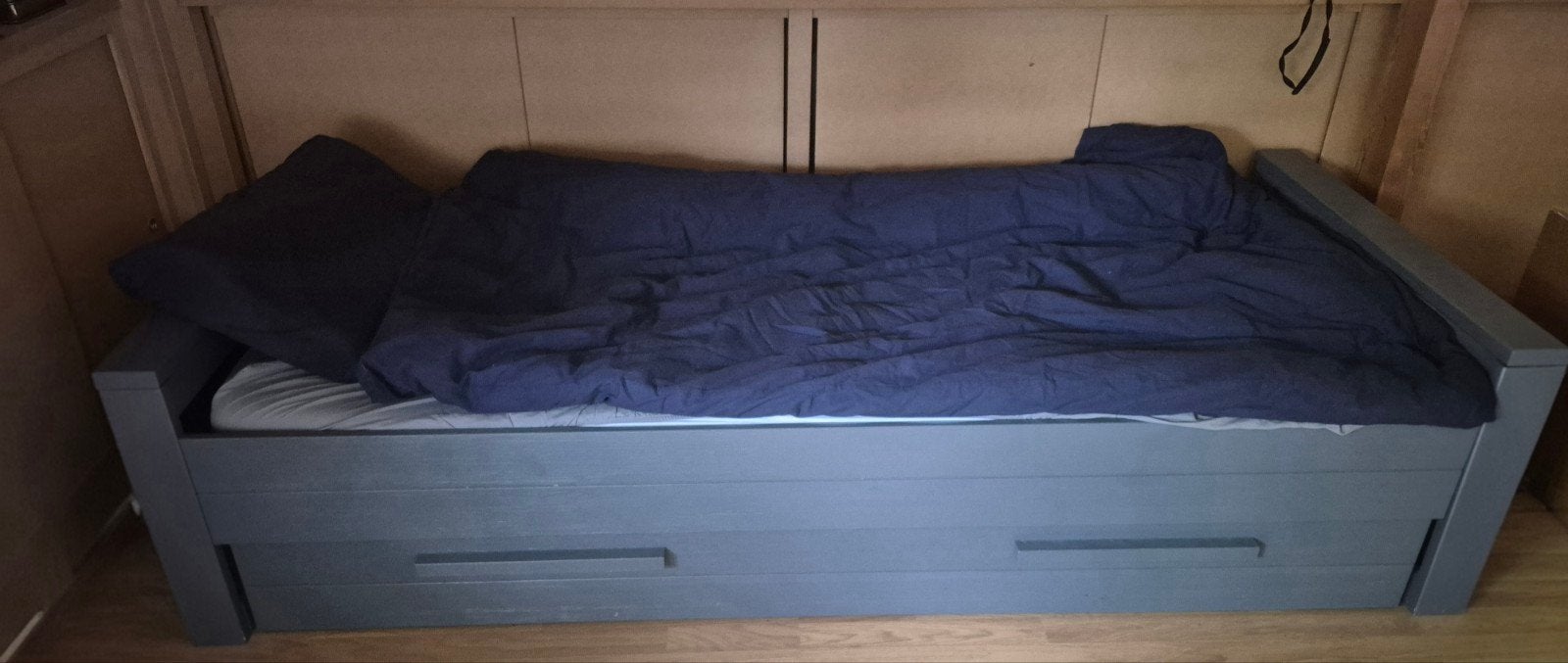 Woood Bed Dennis Staalgrijs - Eenpersoonsbed met opberglade, Ophalen, Gebruikt, Eenpersoons, Overige maten