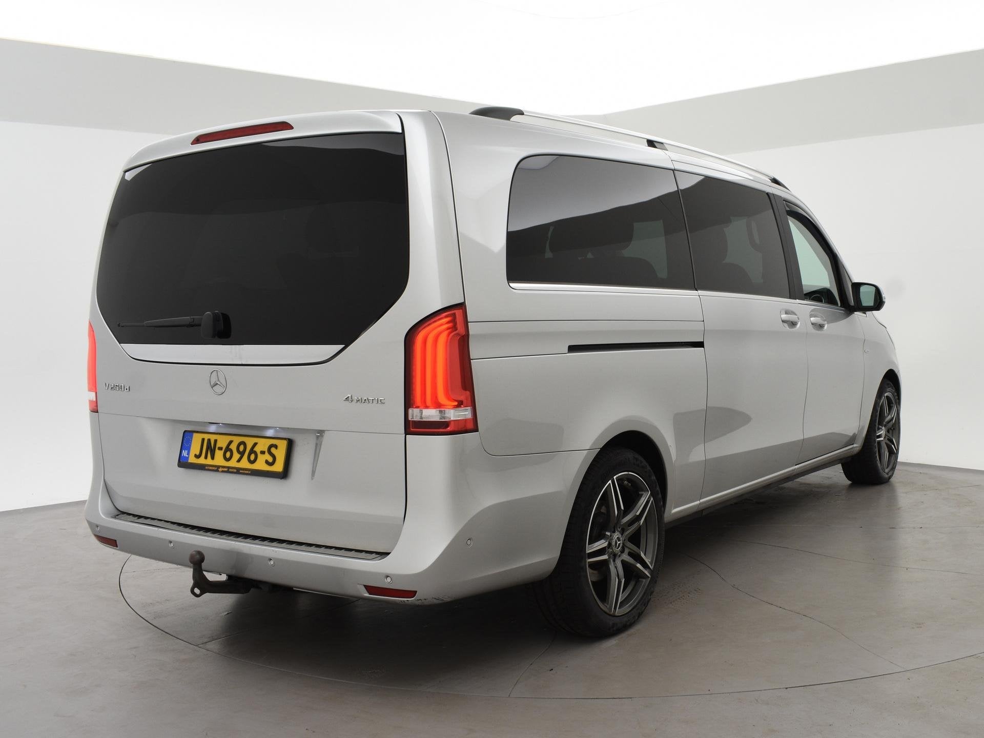 Mercedes-Benz V-klasse 250d 4-MATIC EXTRA LANG AVANTGARDE 6-, Auto's, Automaat, 15 km/l, Gebruikt, Euro 6