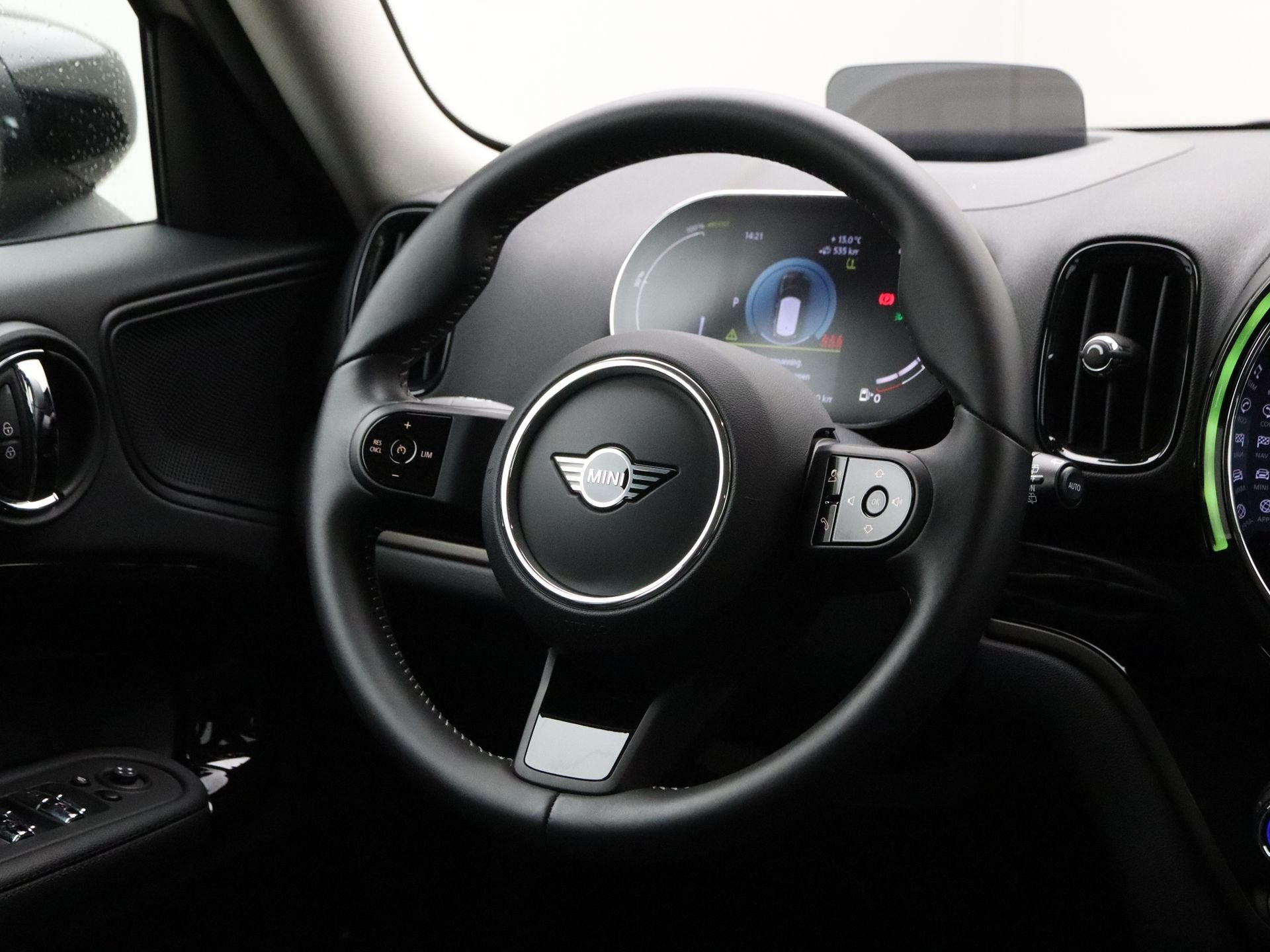 MINI Countryman Cooper SE ALL4 Classic (bj 2022, automaat), Auto's, Automaat, Dealer onderhouden, Gebruikt, Countryman