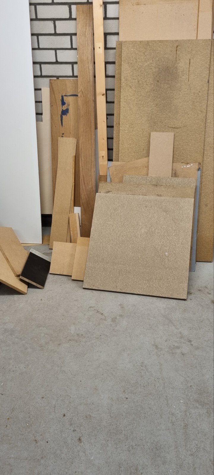 GRATIS: Diverse partij hout: planken, balken en platen, Doe-het-zelf en Verbouw, Hout en Planken, Ophalen, Gebruikt, Grenen, Balk