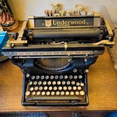 Oude typemachines, Ophalen