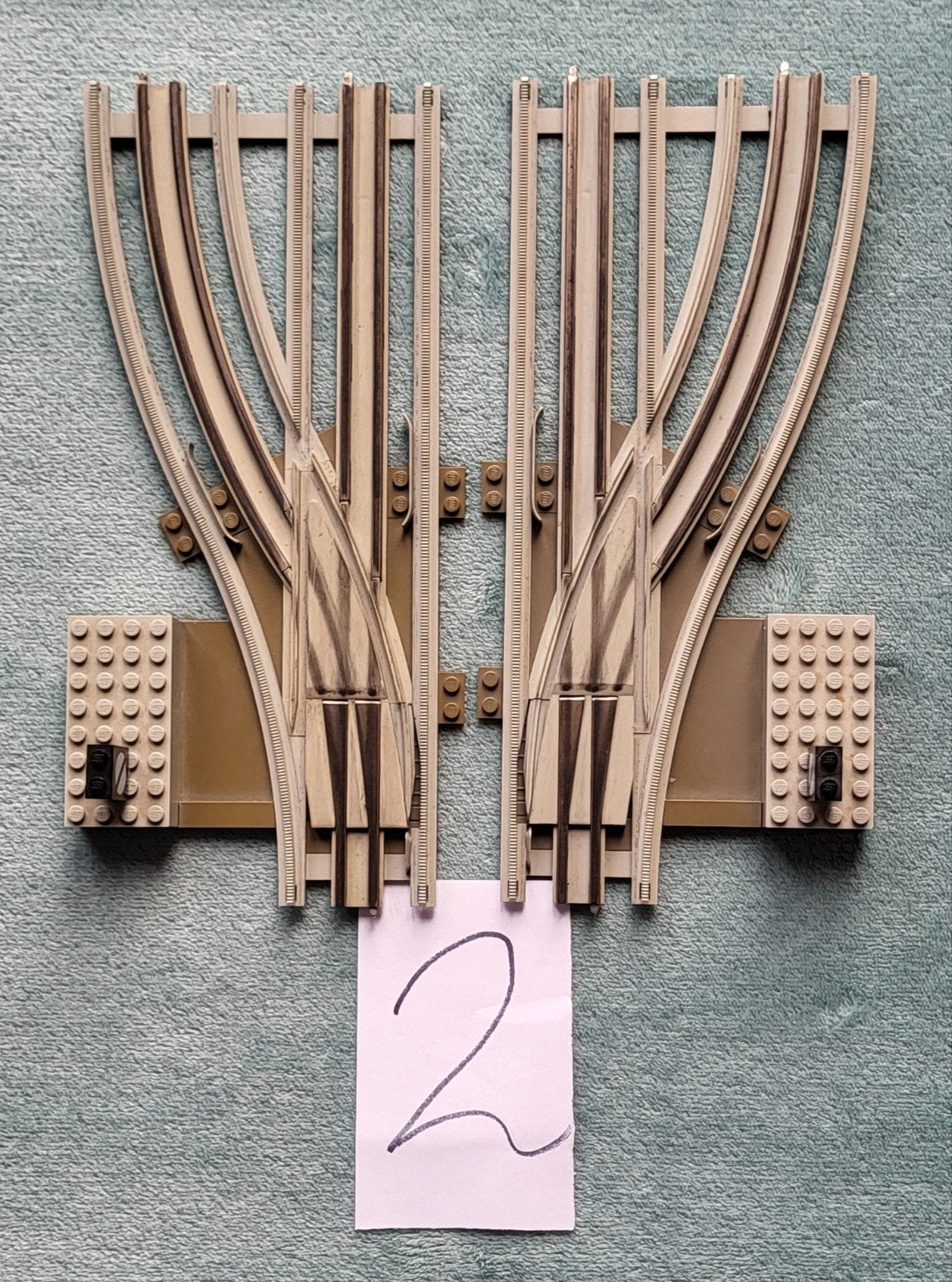 Lego trein 12 Volt grijze rails wissels (Links & Rechts) (2), Ophalen of Verzenden, Gebruikt, Complete set, Lego