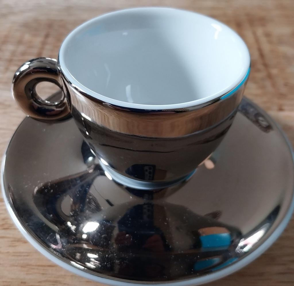 Mitterteich Bavaria Espressokopje met schotel - Zilver, Ophalen of Verzenden, Zo goed als nieuw, Overige stijlen, Kop(pen) en/of Schotel(s)