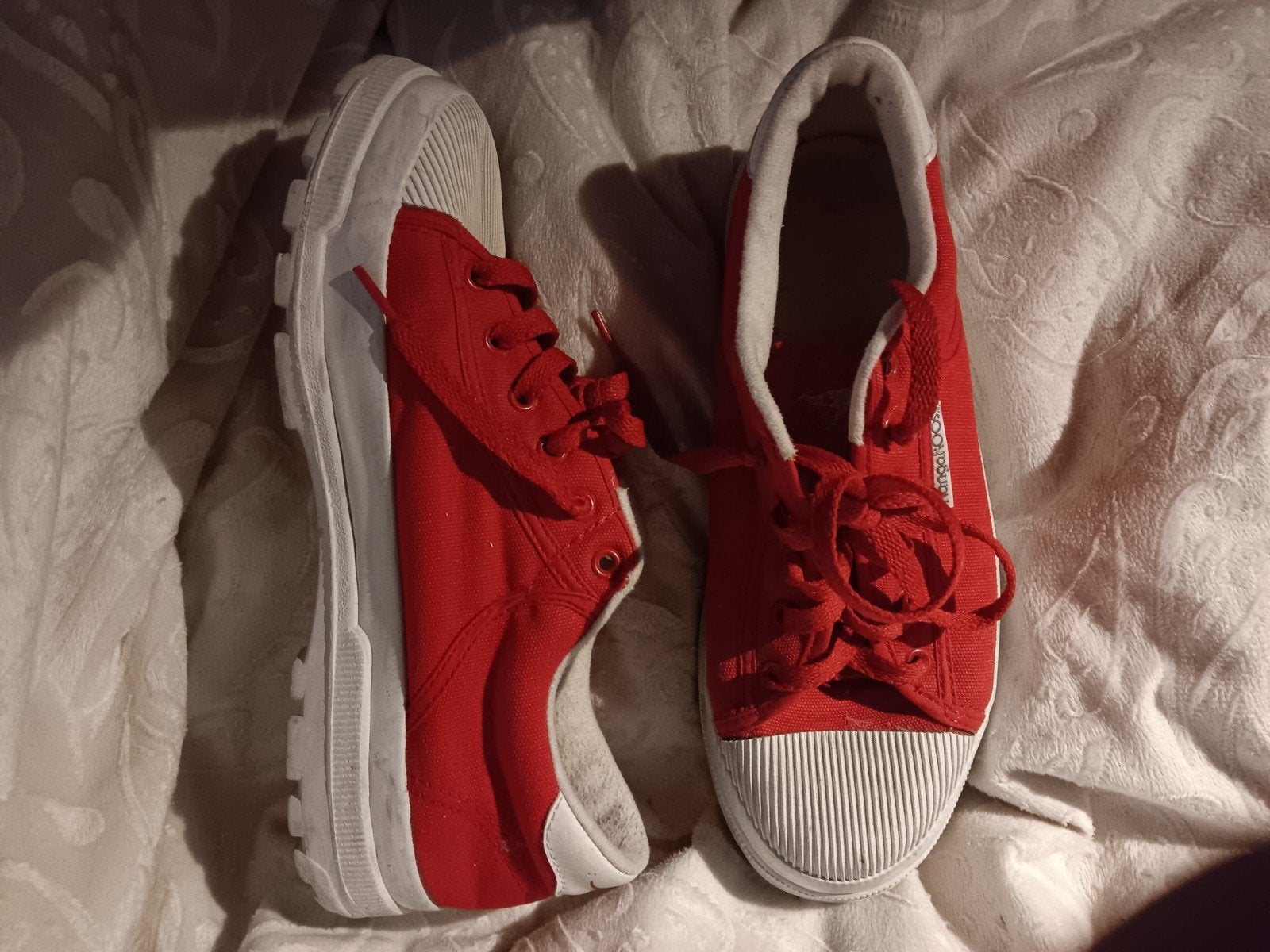 nette rode KangaROOS maat 40, Sneakers of Gympen, Gedragen, Rood, Ophalen