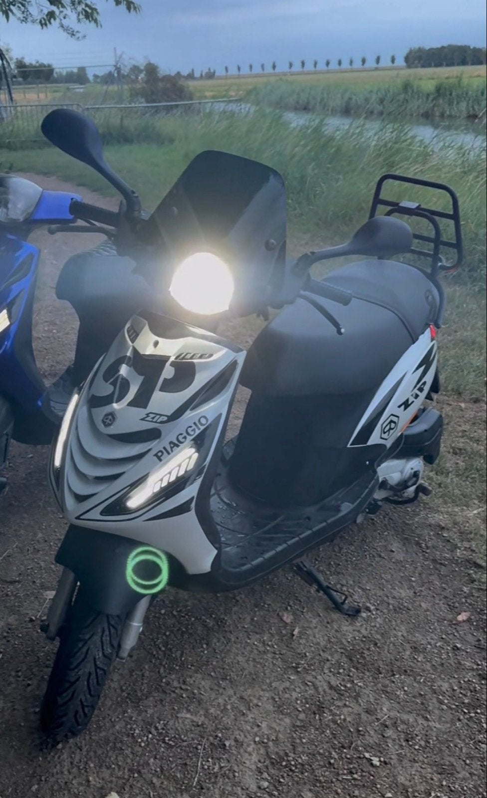 Piaggio Zip 50cc met turbokit, angel eye en extra's, Ophalen, Gebruikt