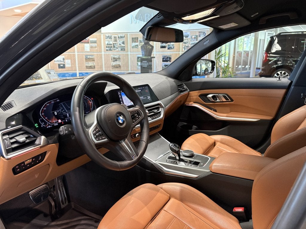 BMW 3 Serie Touring 320i High Executive M sport, Dravitgrau,, Automaat, Gebruikt, Euro 6, 4 cilinders