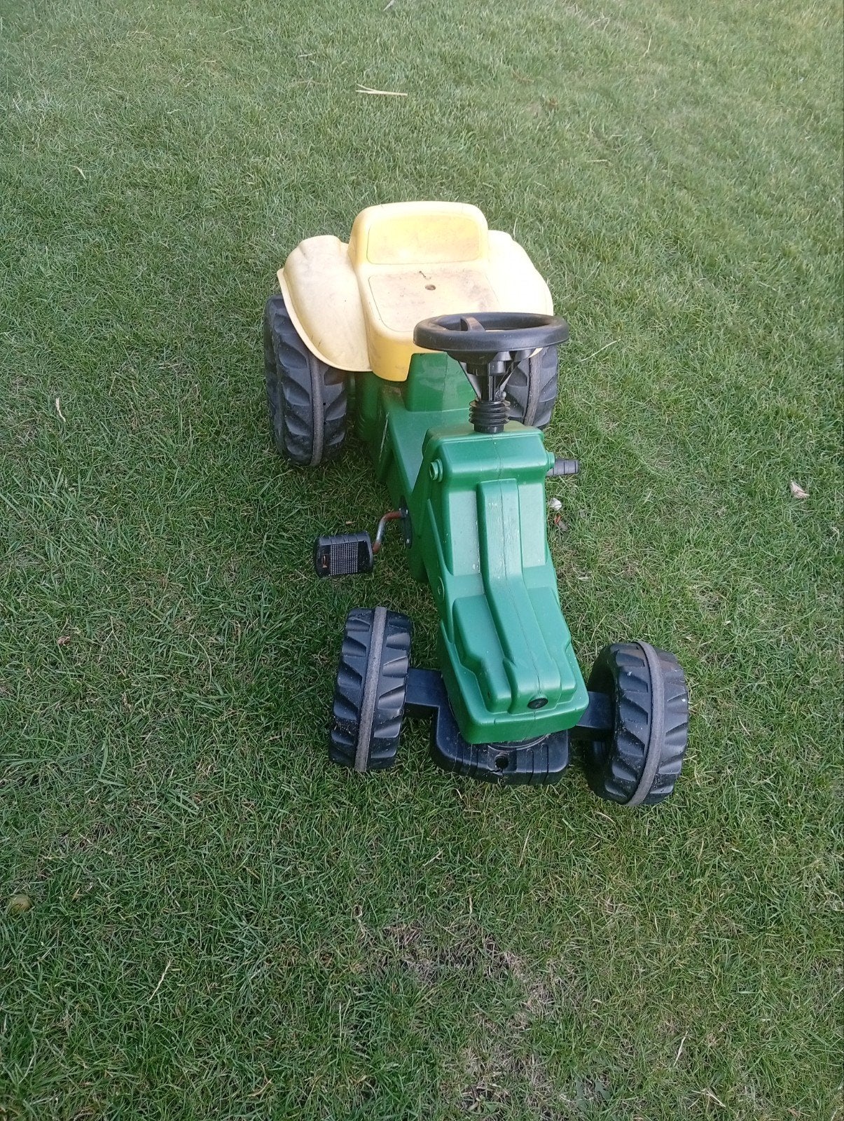 Leuke speelgoed tractor voor uren speelplezier, Kinderen en Baby's, Speelgoed | Buiten | Voertuigen en Loopfietsen, Ophalen