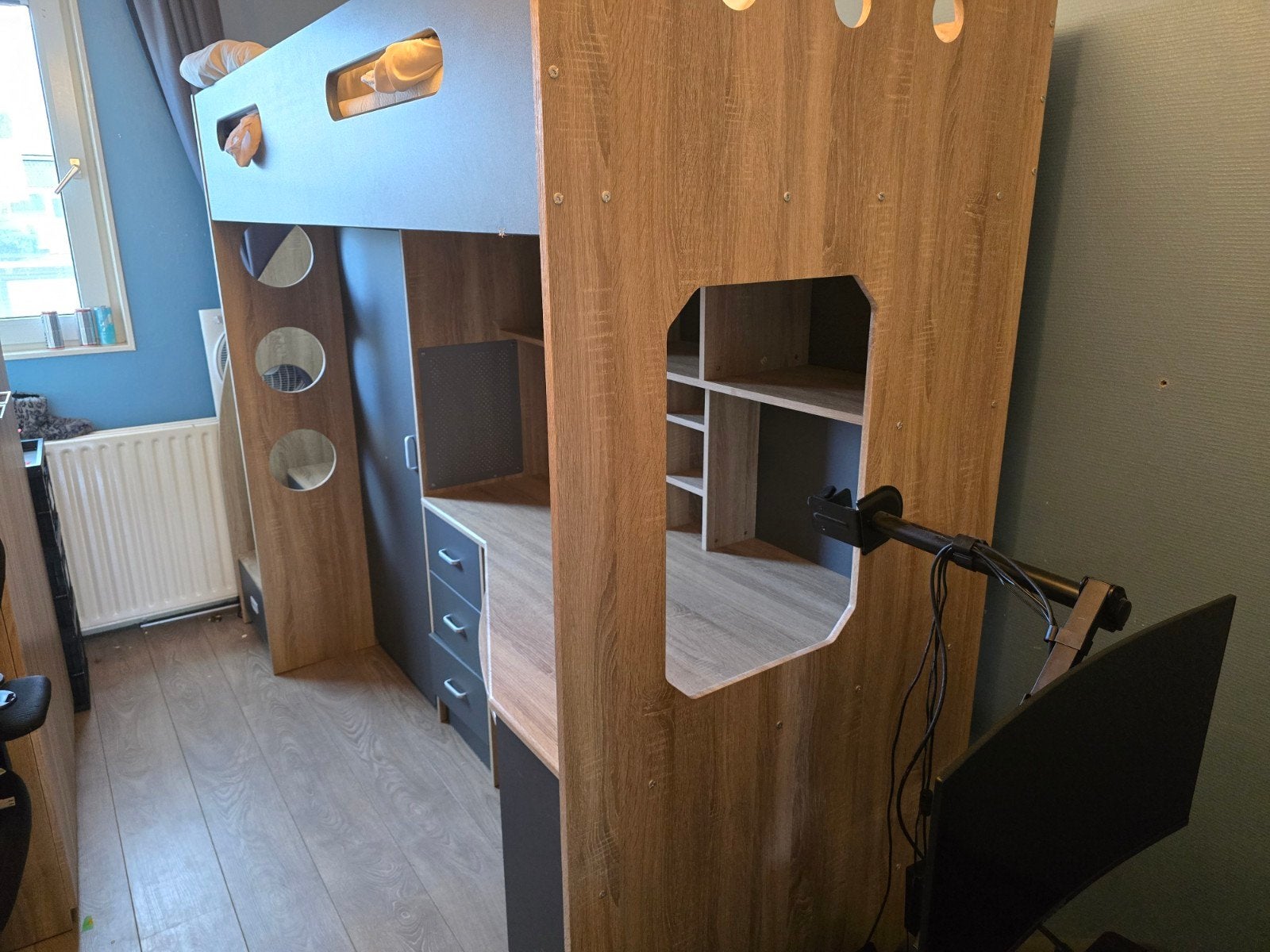 Lolo Hoogslaper - Zwaar Houten All-in-One 1-Persoons Bed, Ophalen, Gebruikt, Hoogslaper