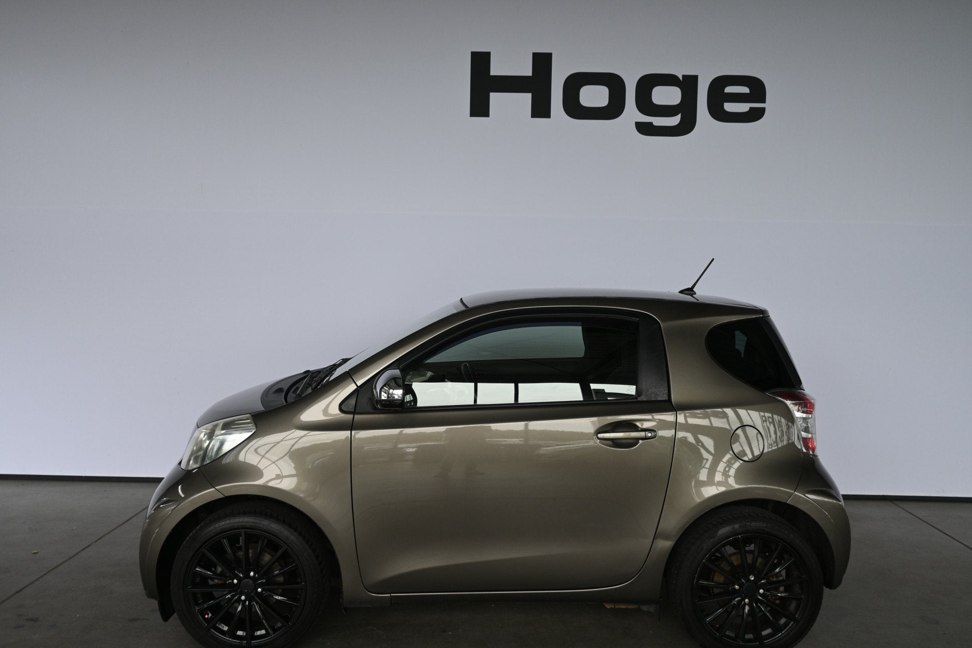 Toyota iQ 1.0 VVTi Aspiration Clima Elektrisch Pakket! Licht, Elektrische ramen, Stof, Gebruikt, 4 stoelen