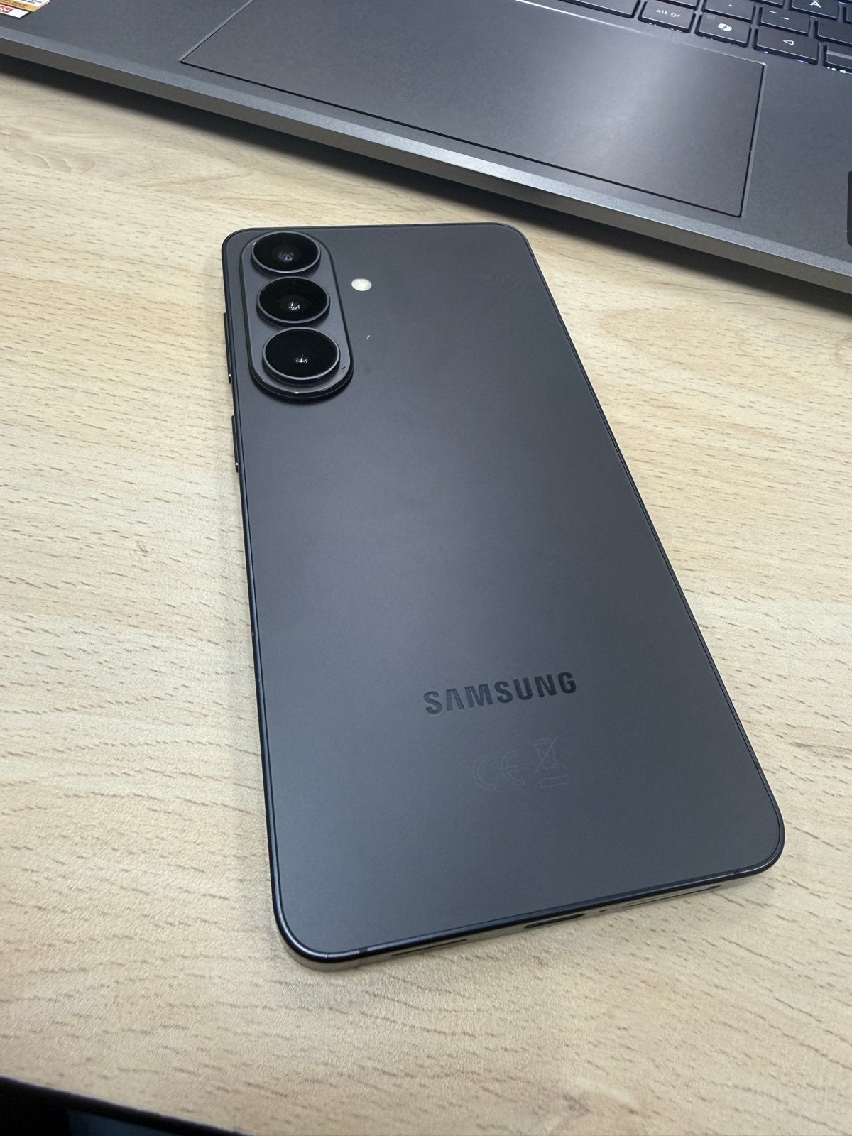 Samsung Galaxy S26 - Zwart, Zonder simlock