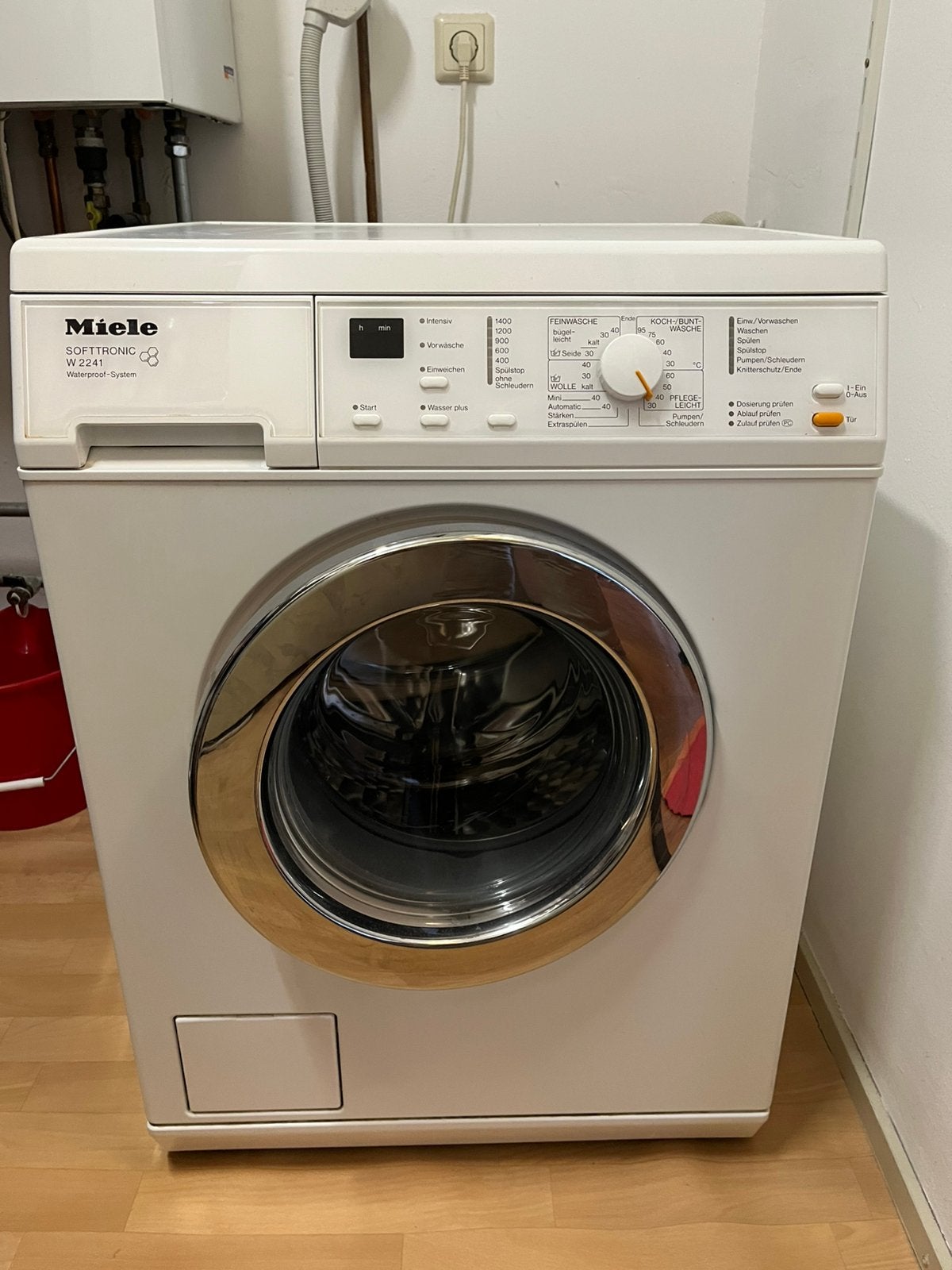 Miele wasmachine, Ophalen, Gebruikt, 1200 tot 1600 toeren, 85 tot 90 cm