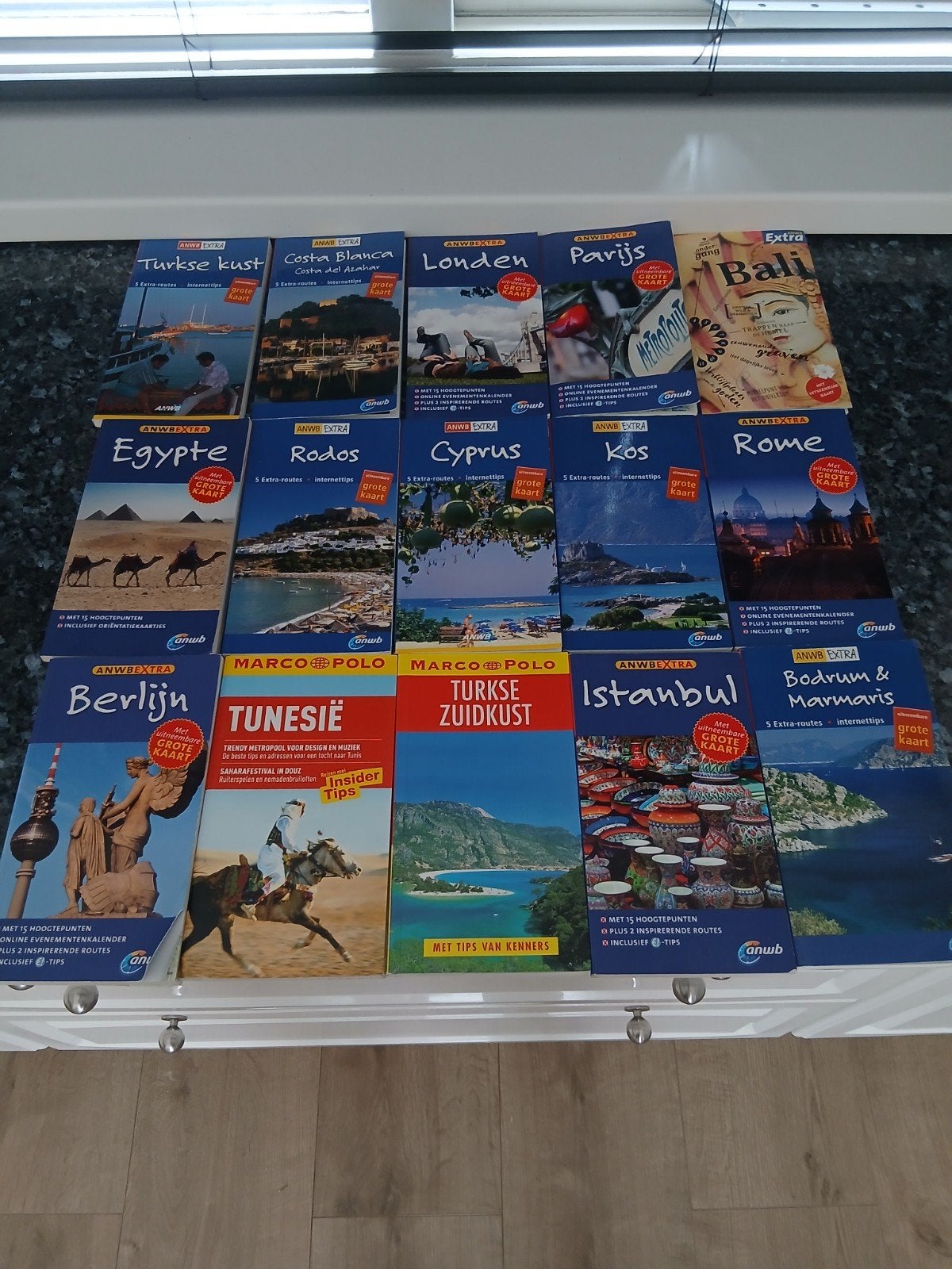 15 Vakantie boeken heel veel landen, Ophalen