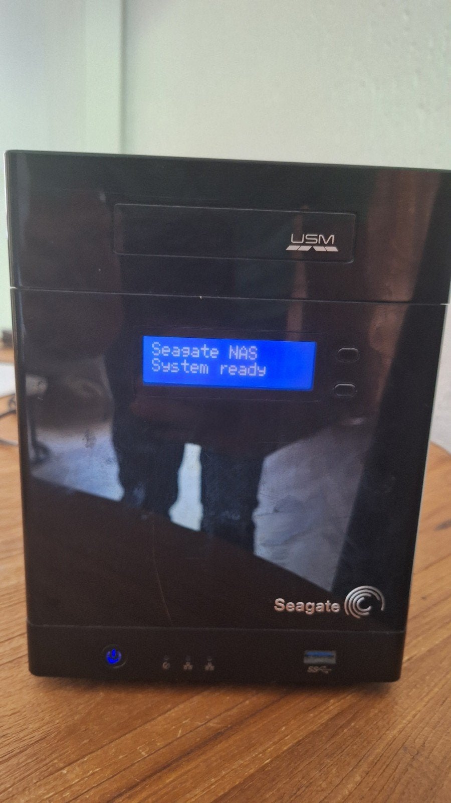 Seagate Business Storage 4-Bay NAS (SRN04D) + 3 HDD's, Computers en Software, Ophalen, Gebruikt