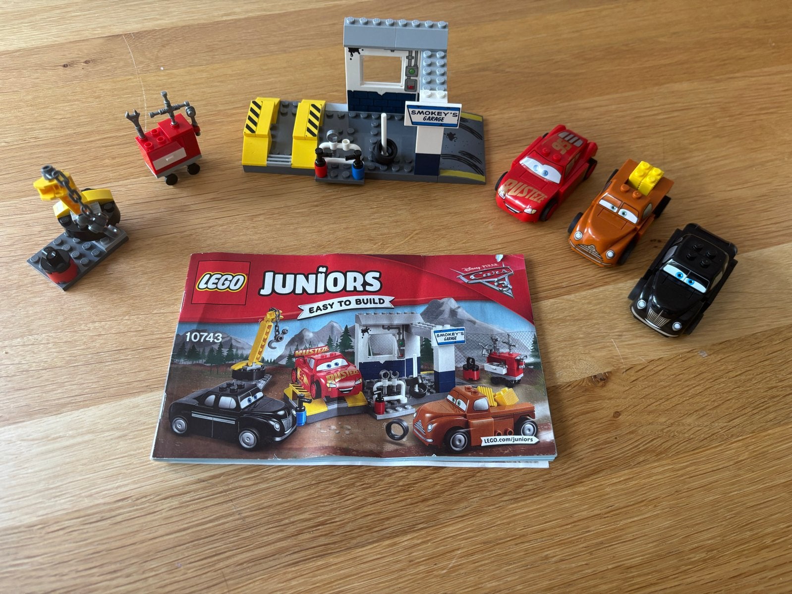 Lego Juniors Cars 3 set 10743 - Bliksem McQueen, Overige thema's, Lego, Ophalen of Verzenden, Zo goed als nieuw