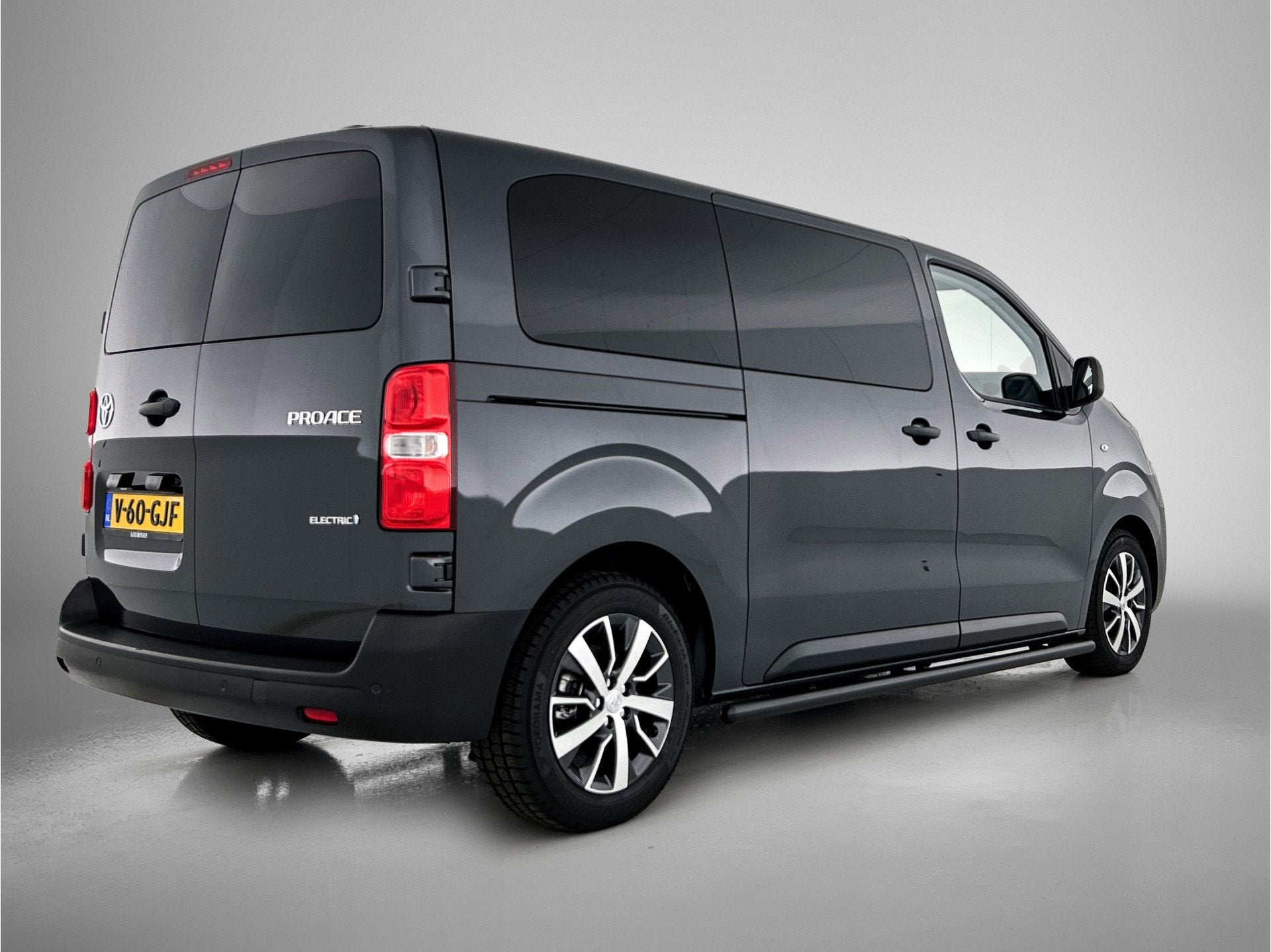 Toyota PROACE Electric Worker Challenger Extra Range 75 kWh, Zwart, Origineel Nederlands, 75 kWh, 349 km