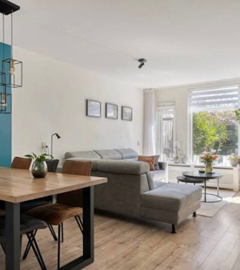 Kamer/studio gezocht in Rotterdam, Huizen en Kamers, Op zoek naar een kamer