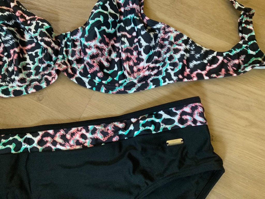 Super leuke bikini Venice Beach 42D, Kleding | Dames, Badmode en Zwemkleding, Verzenden, Nieuw, Zwart, Bikini