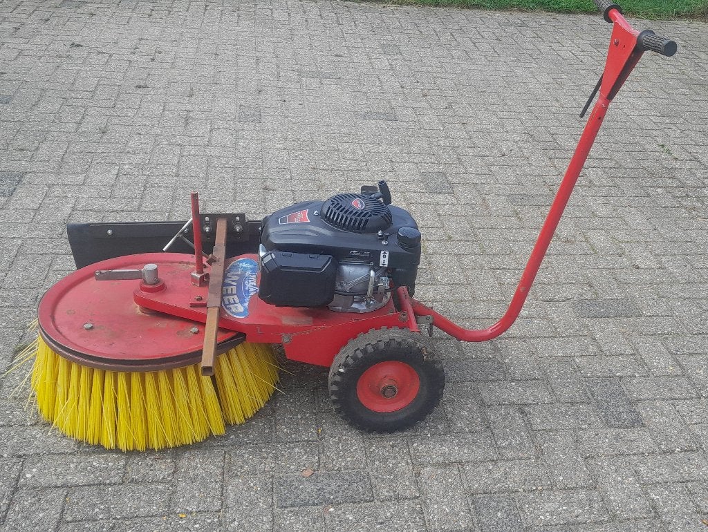 M Sweep Veegmachine met Nieuwe Motor en Goede Borstel, Ophalen, Gebruikt, M Sweep