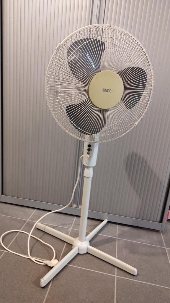 SMC Statiefventilator - Wit, 3 snelheden, Ophalen of Verzenden, Gebruikt, Statiefventilator