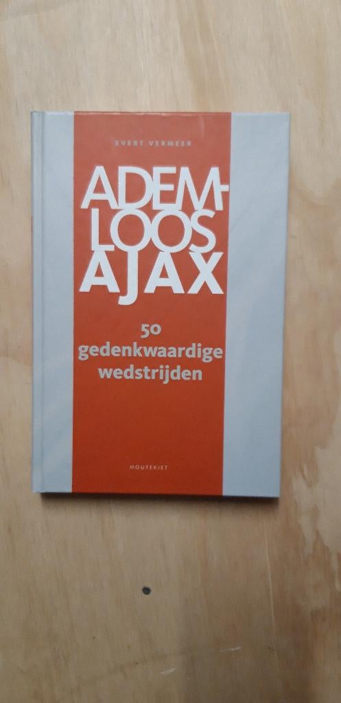 6 bananendozen voetbalboeken, Verzamelen, Ophalen, Gebruikt, Overige binnenlandse clubs, Boek of Tijdschrift