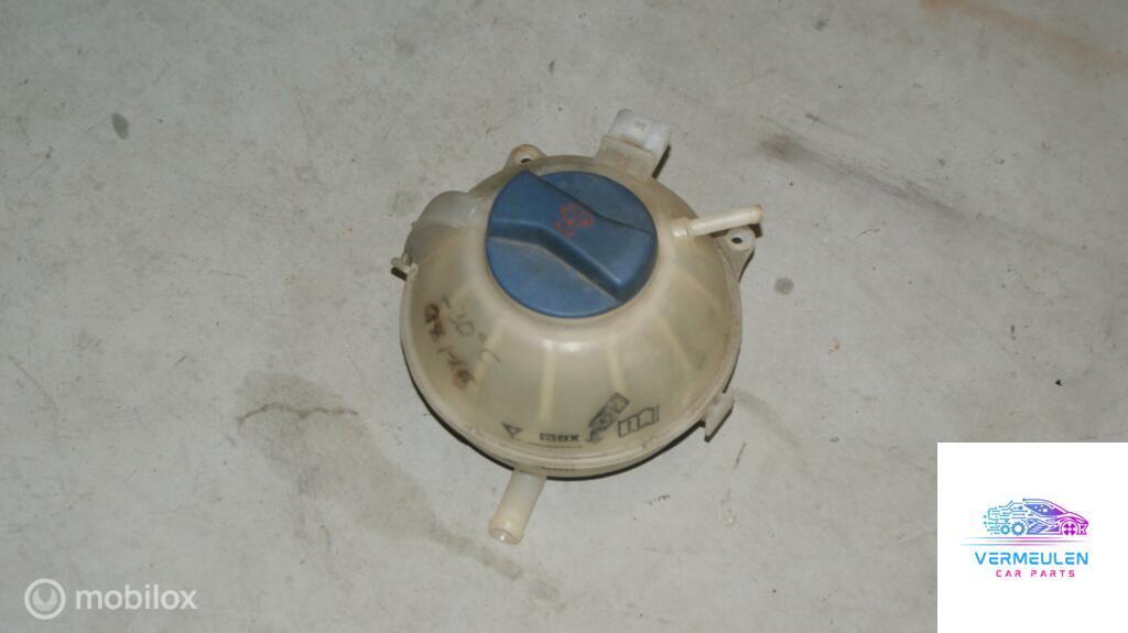 Koelvloeistof tank VW Polo 9N 1.2-12V ('01-'05) 6Q0121407, Gebruikt, Volkswagen, Ophalen of Verzenden, Volkswagen