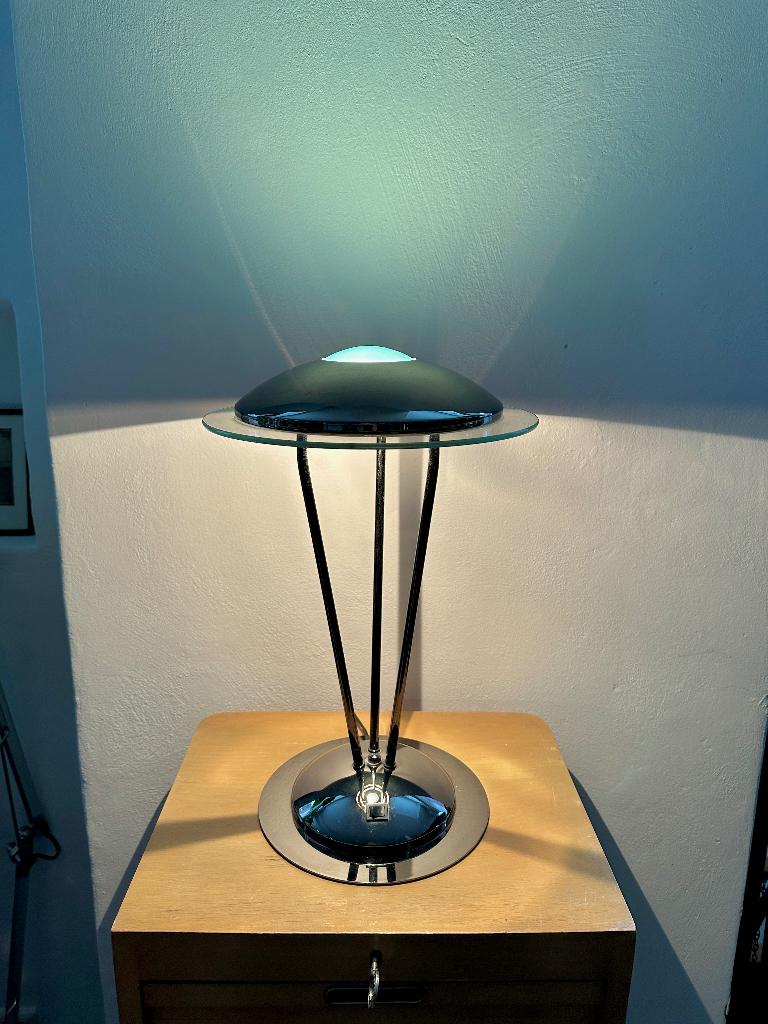 Space age design ufo tafellamp, vintage metalen bureaulamp
