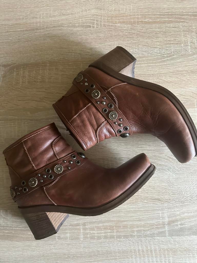 Roberto d’Angelo enkellaarsjes maat 39, Kleding | Dames, Schoenen, Bruin, Lage of Enkellaarzen, Ophalen of Verzenden, Roberto d'Angelo