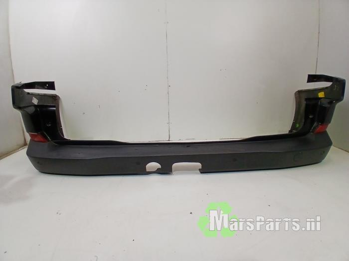 Achterbumper van een Ford Transit Custom (KU7J)