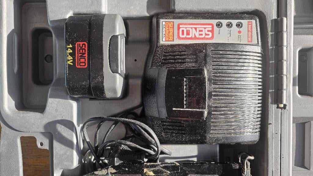 Senco Cordless finish 32, Ophalen, Zo goed als nieuw
