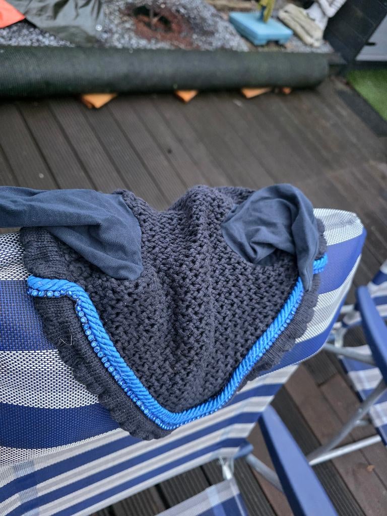 Oornetje te koop, Ophalen of Verzenden, Zo goed als nieuw, Overige soorten