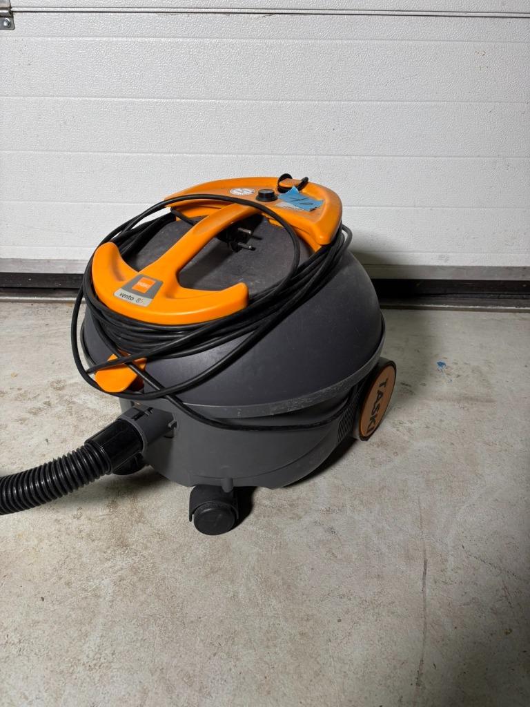 Taski Vento 8 stofzuiger, Ophalen, Zo goed als nieuw, Minder dan 1200 watt