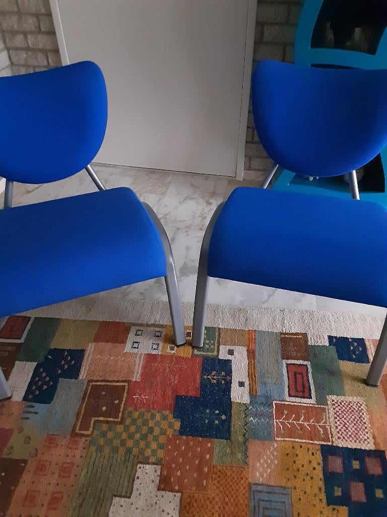 Stoelen blauw, Ophalen, Twee, Blauw, Zo goed als nieuw