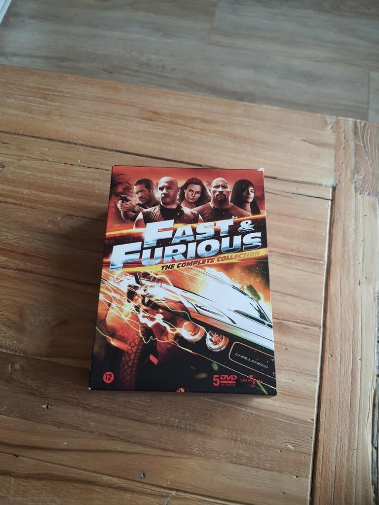 Dvd box the fast en furious deel 1 tm 5, Cd's en Dvd's, Dvd's | Actie, Ophalen, Actiekomedie, Boxset, Zo goed als nieuw