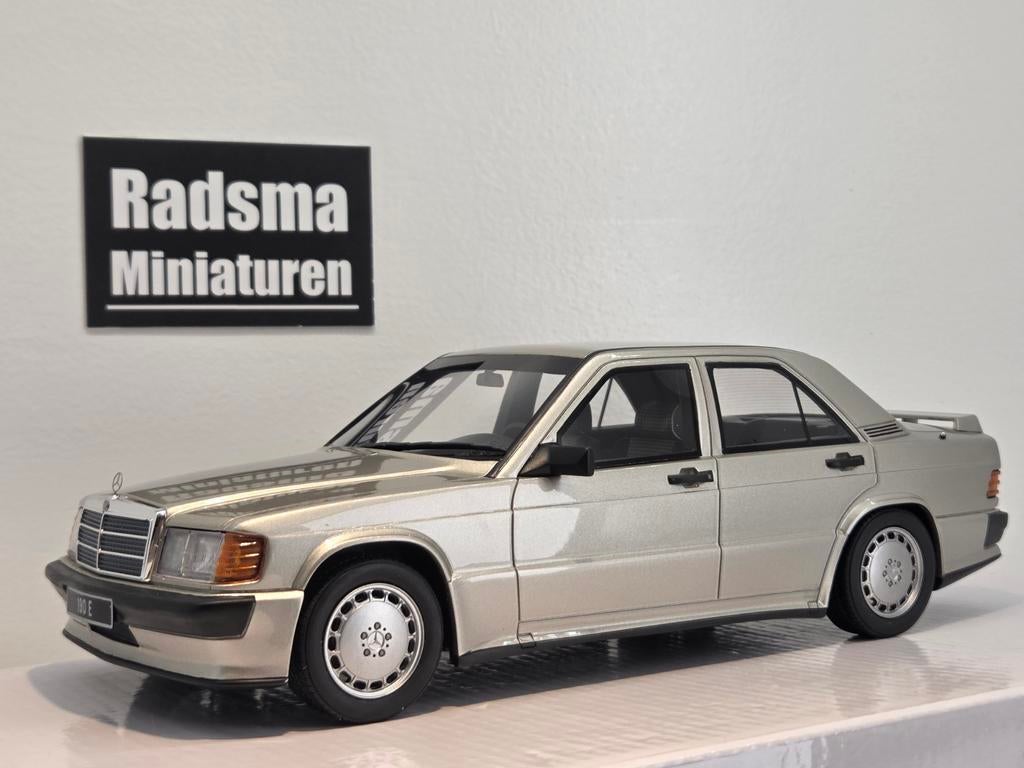 Mercedes-Benz 190e 2.5 16V - Smokesilver - 1:18 Ottomobile, OttOMobile, Auto, Ophalen of Verzenden, Zo goed als nieuw