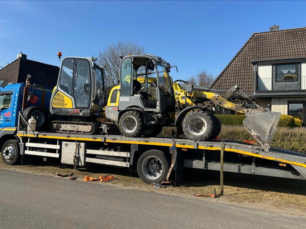 Uysal Auto Takelbedrijf, Auto diversen, Autostallingen en Garages