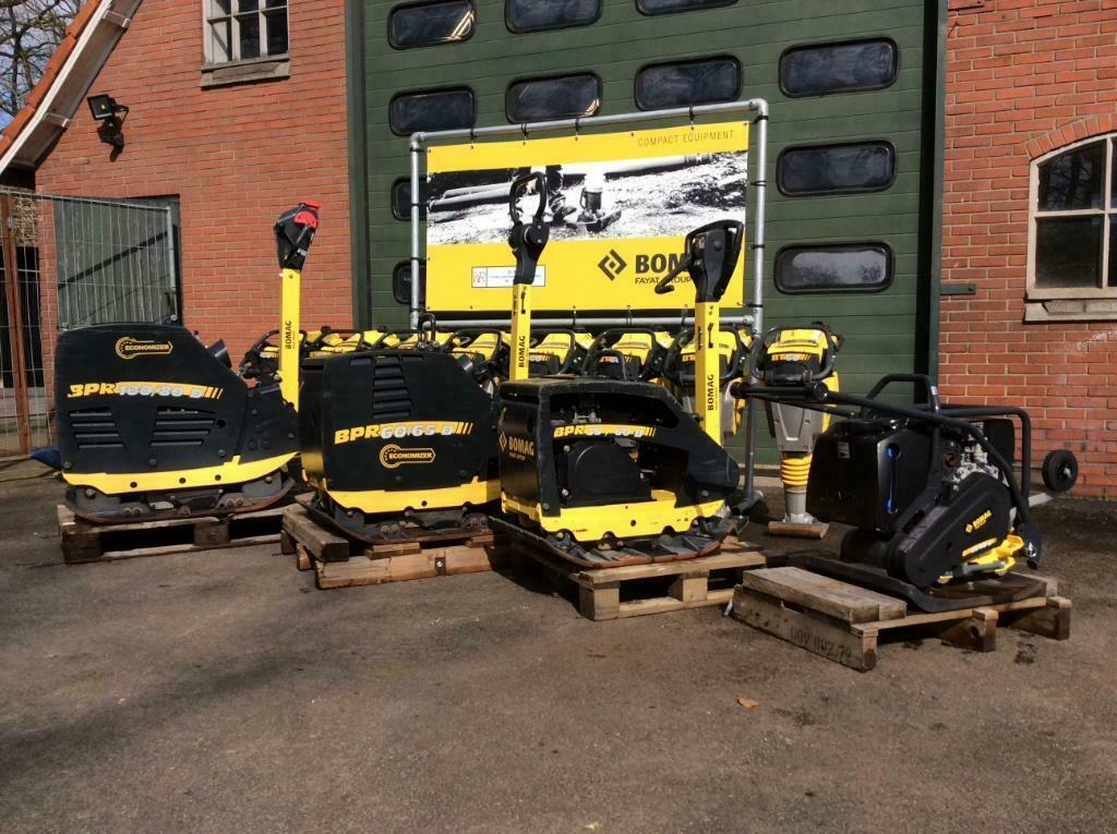 Bomag trilplaten, stampers  nieuw/gebruikt.   (wacker, hatz,, Ophalen of Verzenden, Nieuw