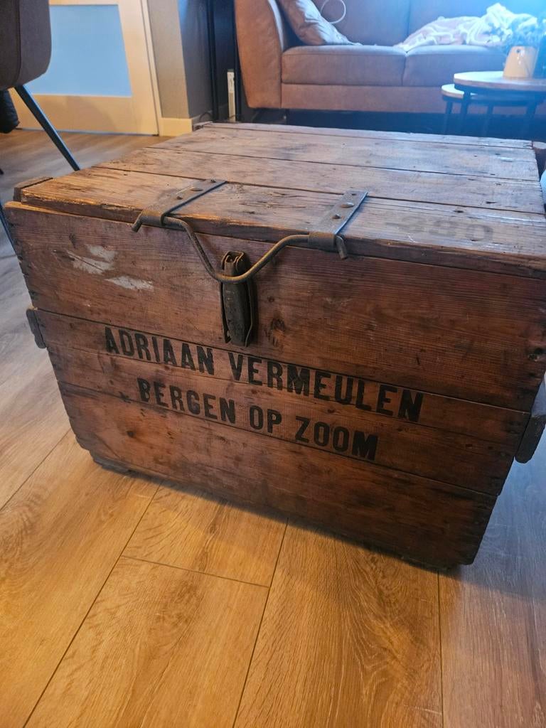 Originele, oude wijnkist van wijnmakerij, Ophalen, Rechthoekig, 50 tot 100 cm, Minder dan 50 cm