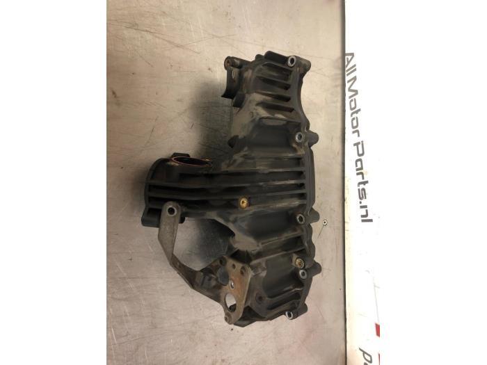 Inlaatspruitstuk van een Volkswagen Transporter, Auto-onderdelen, Motor en Toebehoren, Gebruikt, -, Volkswagen, -