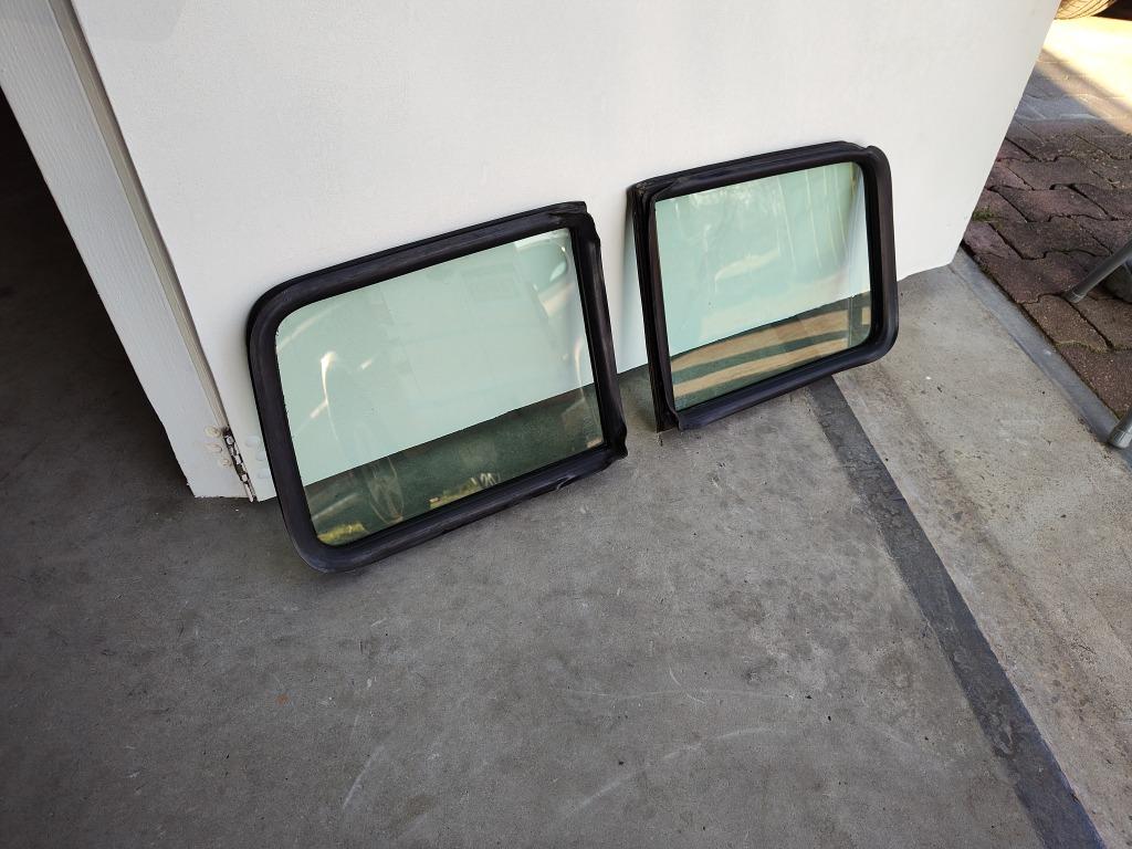 Volvo 262C Bertone - Zijruit achter, Ophalen of Verzenden, Volvo