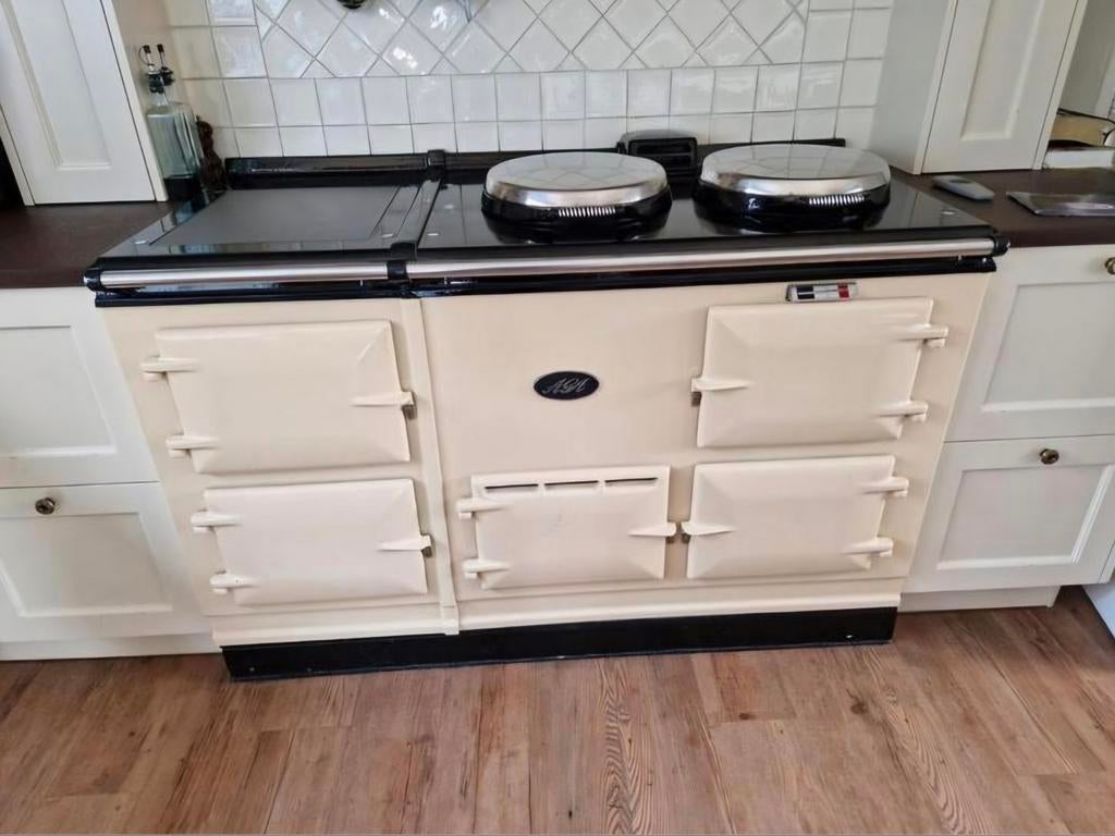 Aga elektrisch 4 oven met AIMS, Witgoed en Apparatuur, Fornuizen, Ophalen of Verzenden, Zo goed als nieuw